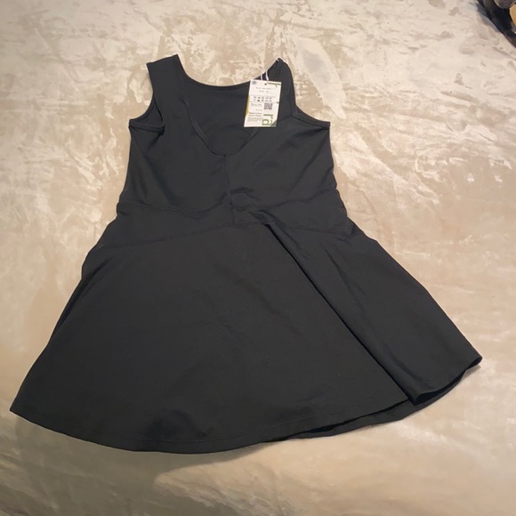 Halara dress with shorts. - Picture 1 of 3